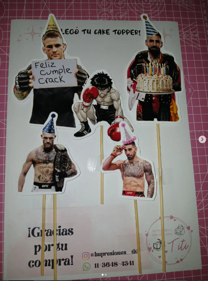 Toppers de cumpleaños con personajes y deportistas, realizados por Titi